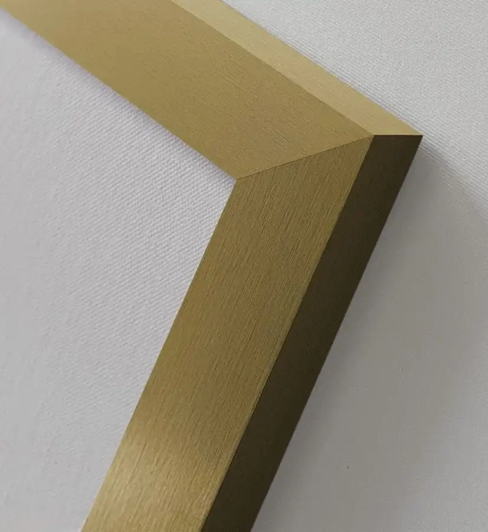 Wariant 3. Rama Modern Gold, aluminium, 3 cm szerokości